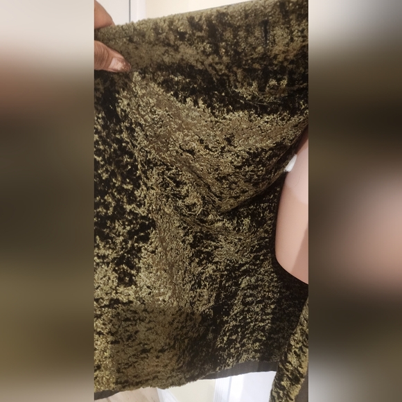 WINTER COAT - Picture 4 of 12